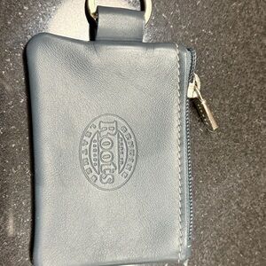 Roots leather pouch